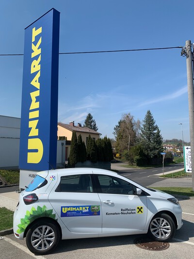 20220414_ZOE Neuhofen_UNIMARKT_Pilon_RECHTE SEITE_GROSS.jpg