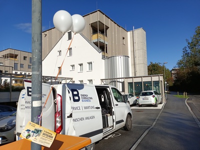 20221014_Luftballon-Gutschein_FAMILY e-Carsharing_03.jpg