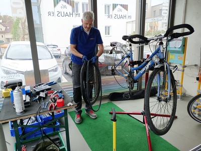 20221015_Fahrrad-Repair MOBILITY POINT WirInhauser_02.jpg