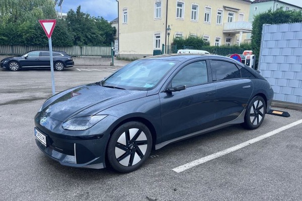 GUMPOLDSKIRCHEN MD-553MU