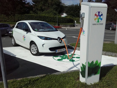 FAMILY e-Carsharing.jpg