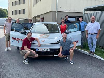 WARTBERG FAMILY e-Carsharing Start.jpg